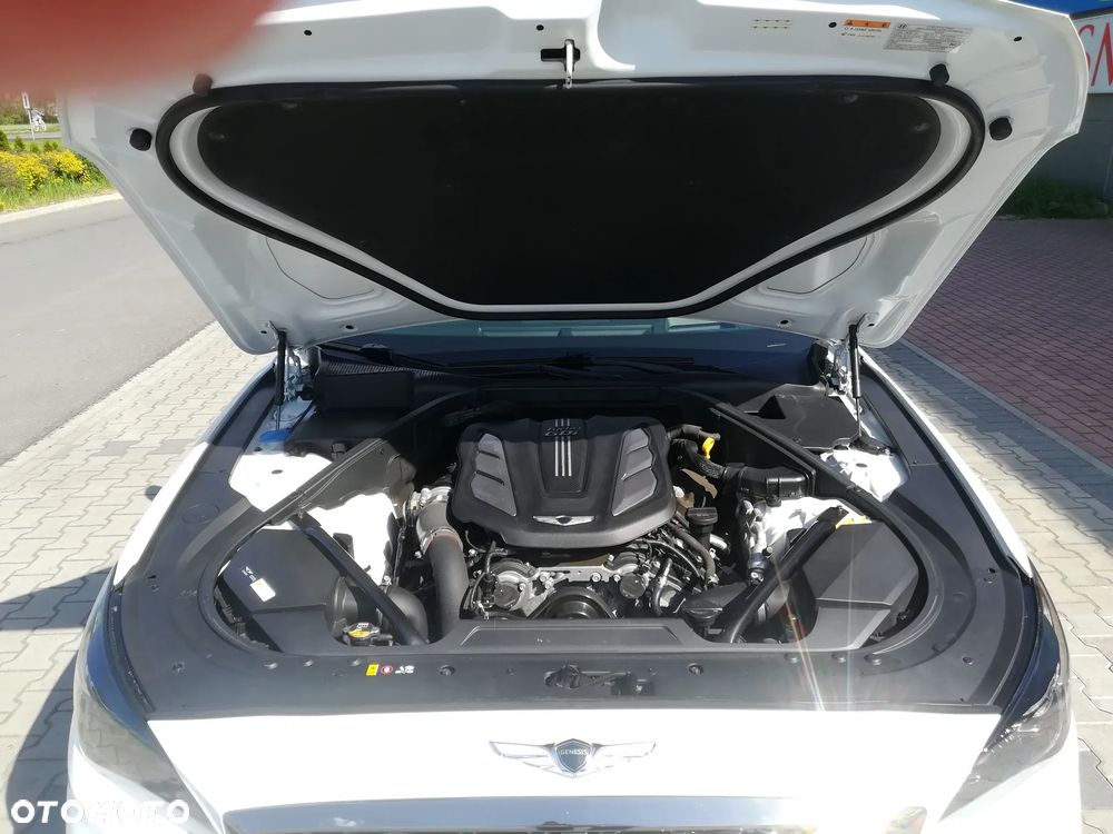 Genesis G80 - 14