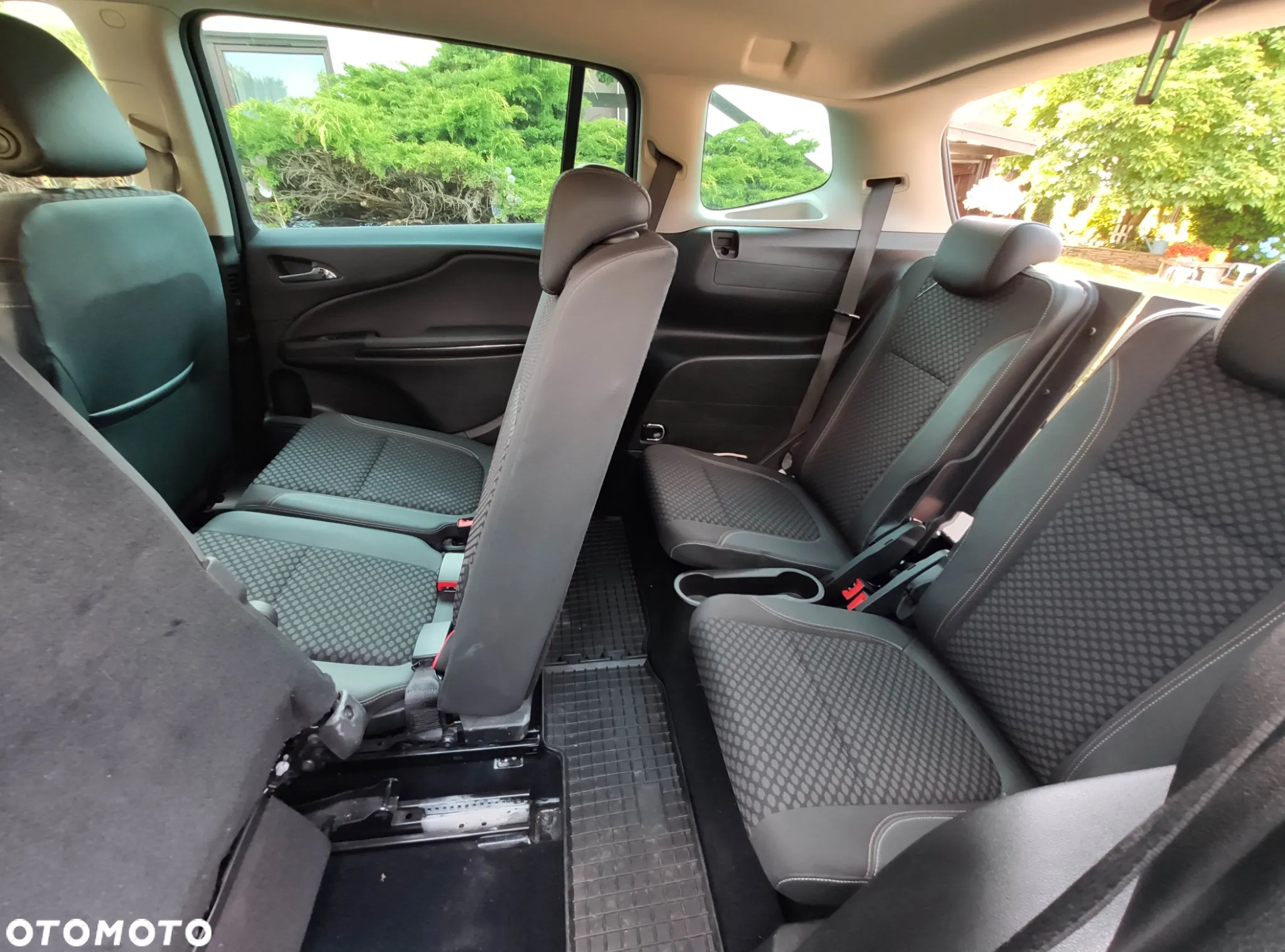 Opel Zafira 1.6 T Elite - 12