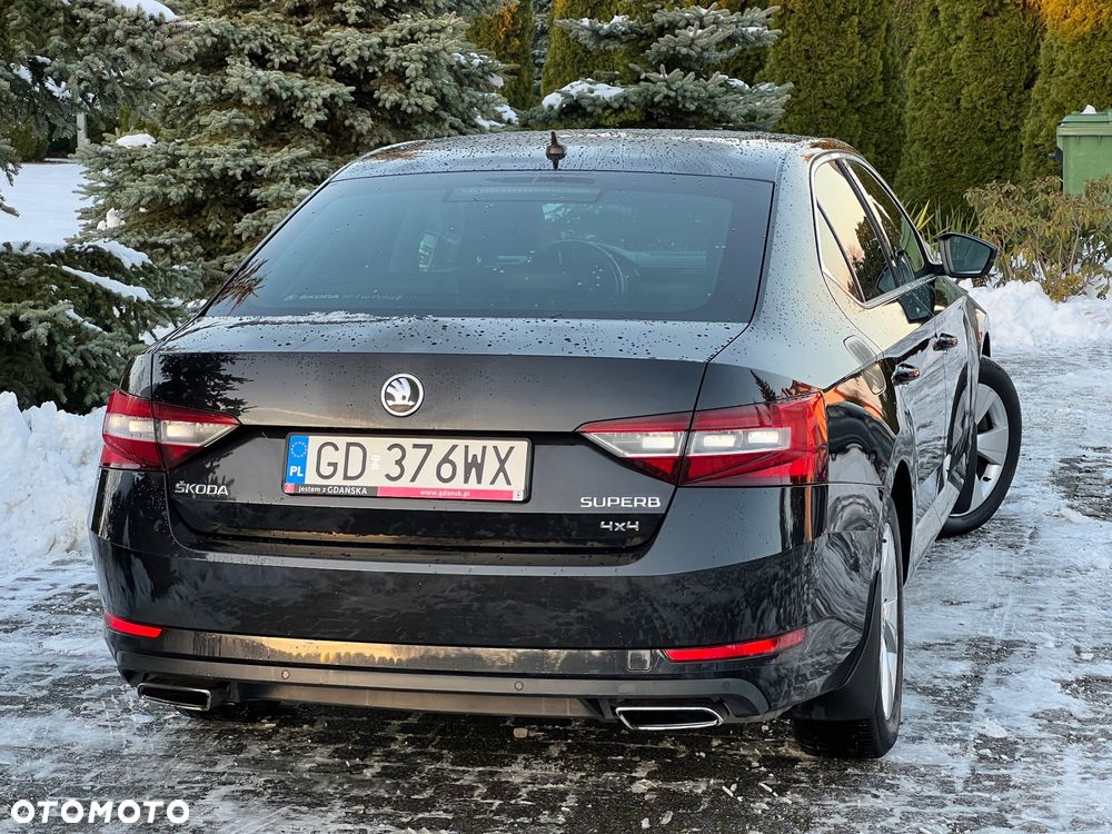 Skoda Superb 2.0 TSI 4x4 Sportline DSG - 7