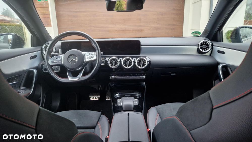 Mercedes-Benz Klasa A 200 d 4Matic 8G-DCT AMG Line - 12