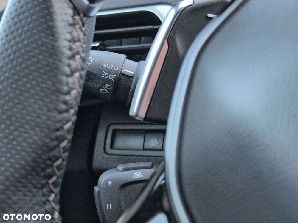 Peugeot 5008 1.5 BlueHDi GT S&S EAT8 - 24