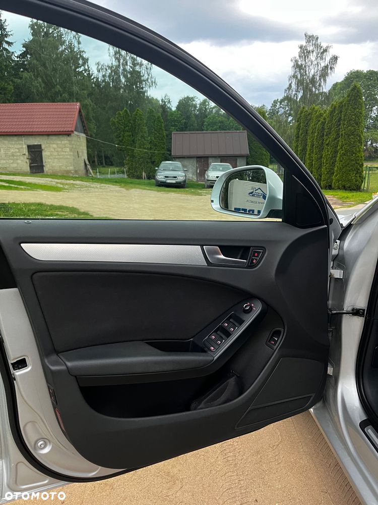 Audi A4 Limousine 2.0 TDI - 11