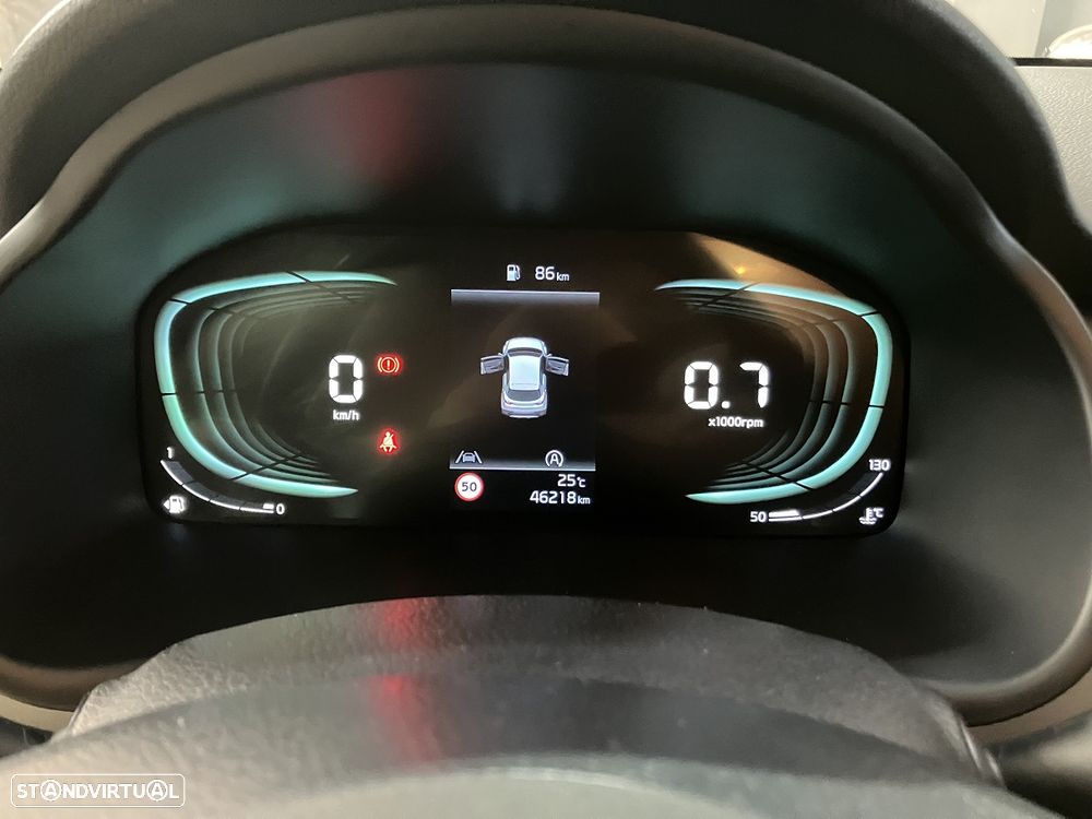 Kia Stonic - 18