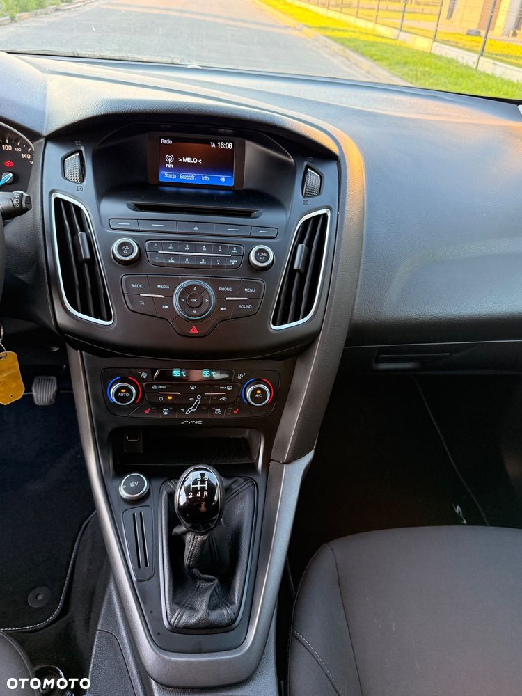 Ford Focus 1.6 Titanium - 30