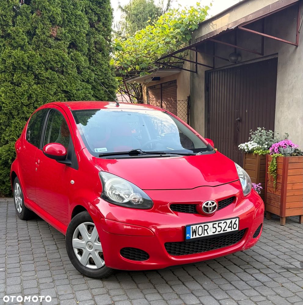 Toyota Aygo - 1