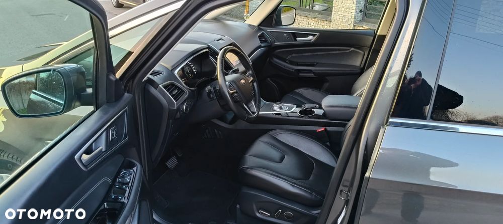 Ford S-Max 2.0 EcoBlue Titanium - 4