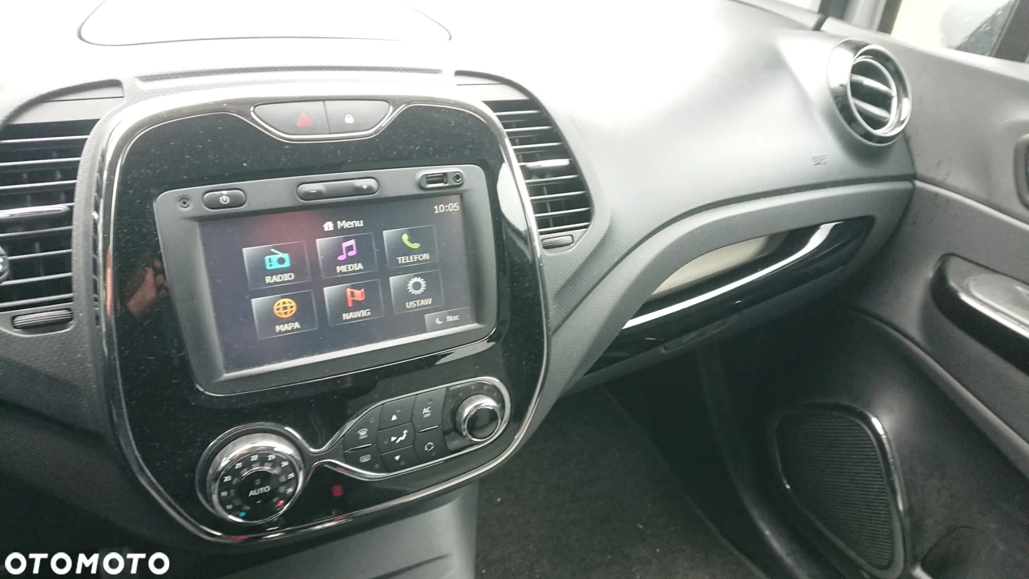 Renault Captur - 29
