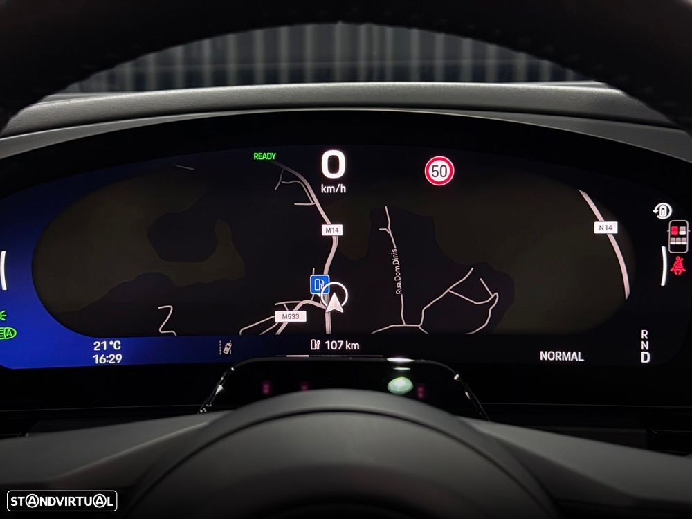 Porsche Macan Electric 4 - 27