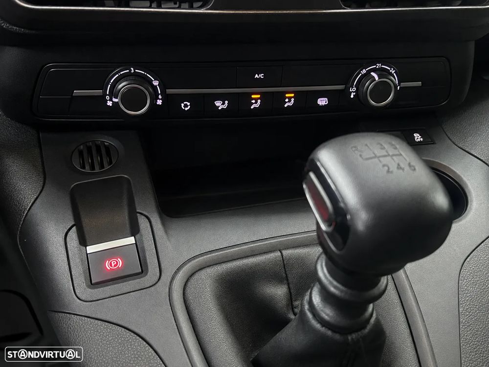 Peugeot Partner - 11
