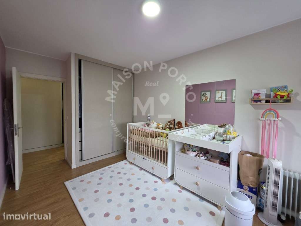 Apartamento T2 Renovado com Garagem na Maia - Grande imagem: 4/11