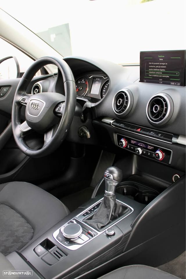 Audi A3 2.0 TDI S tronic design - 4