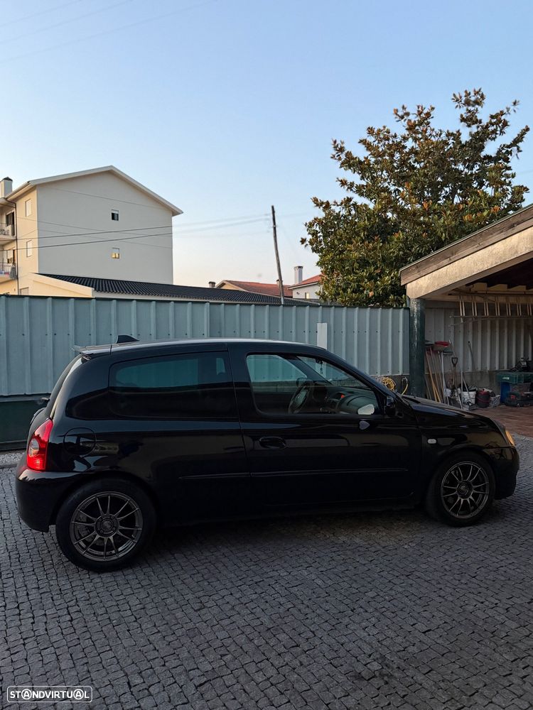 Renault Clio 1.5 dCi Dynamique - 4