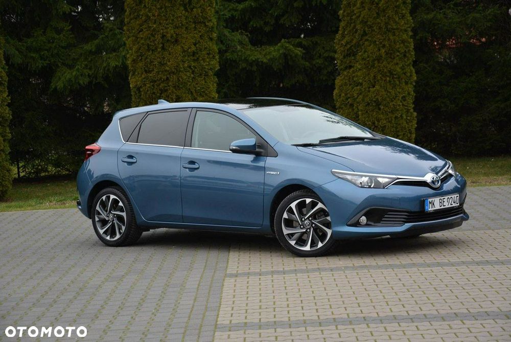 Toyota Auris Hybrid 135 Premium - 10