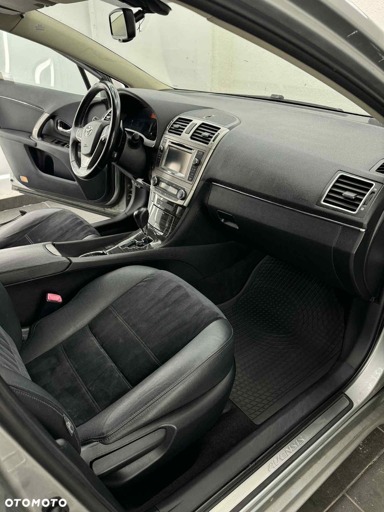 Toyota Avensis 2.2 D-CAT Prestige - 13