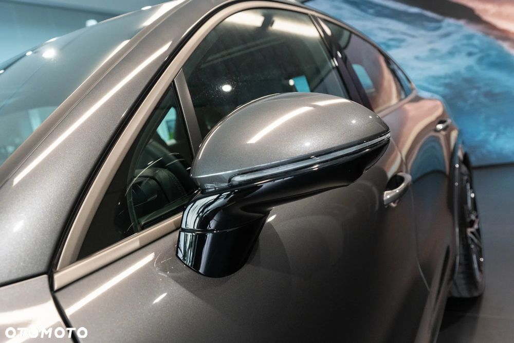 Porsche Cayenne Turbo E-Hybrid PHEV - 37