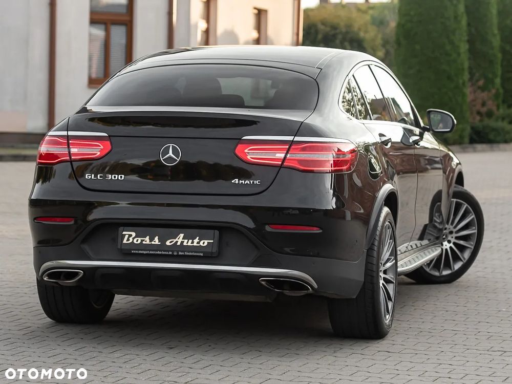 Mercedes-Benz GLC 300 4-Matic - 12