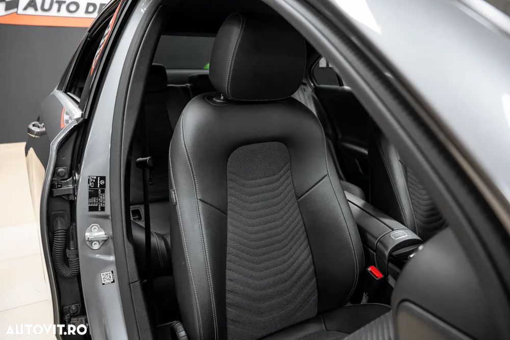 Mercedes-Benz A 200 7G-DCT Edition 2020 - 30