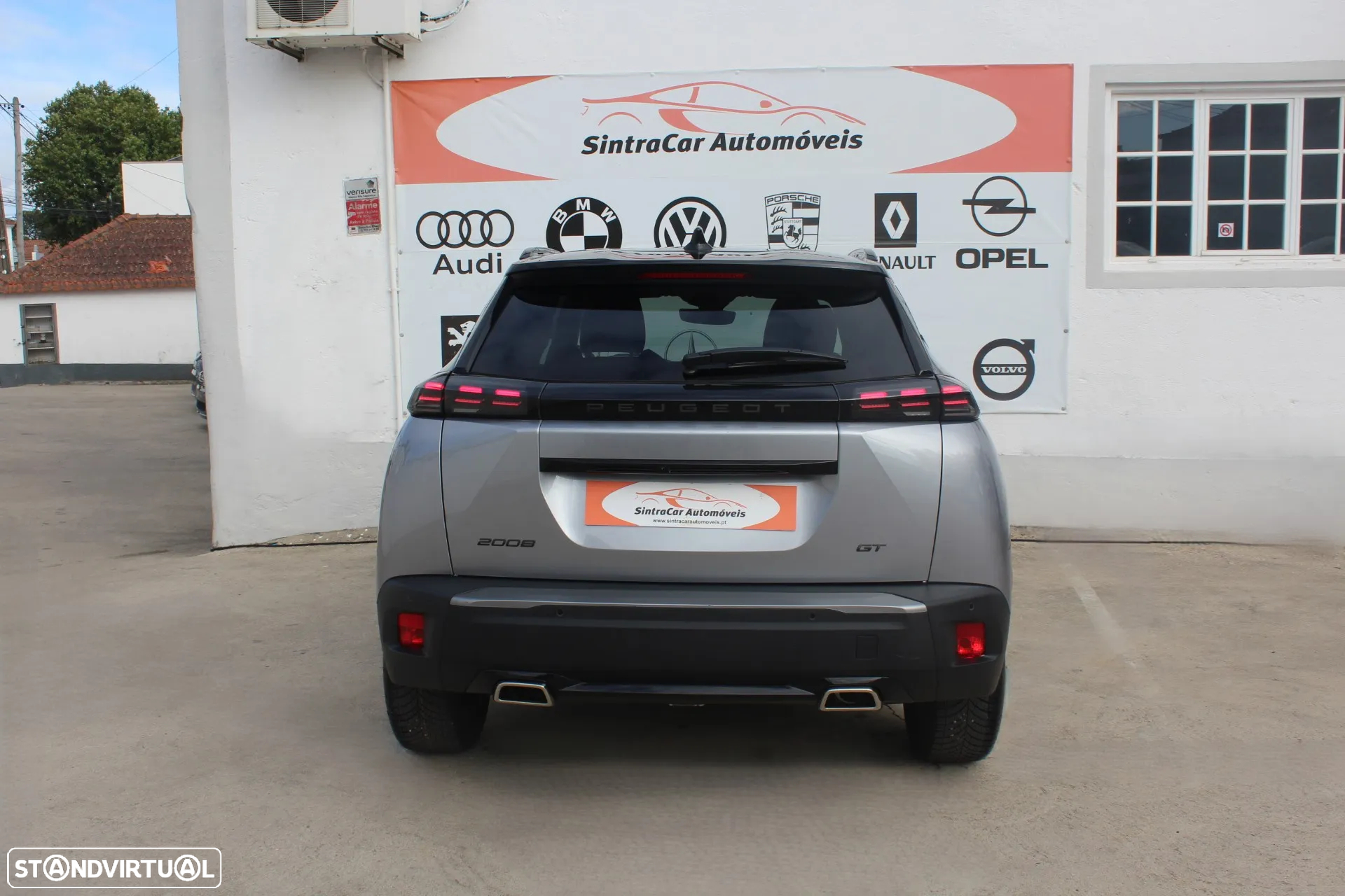 Peugeot 2008 1.2 PureTech GT EAT8 - 7