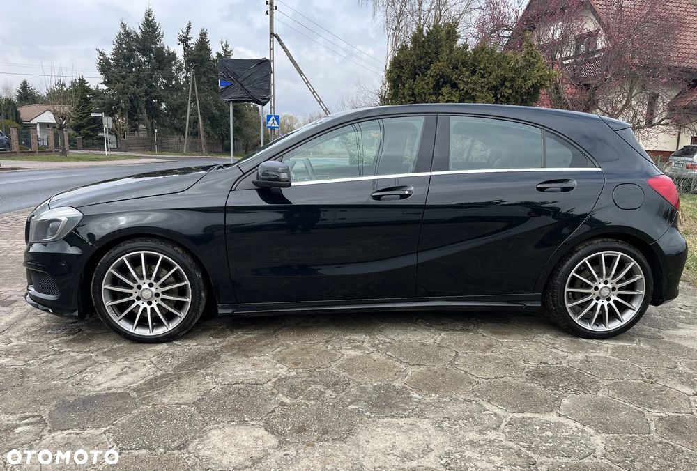 Mercedes-Benz Klasa A 250 (BlueEFFICIENCY) 7G-DCT AMG Sport - 4