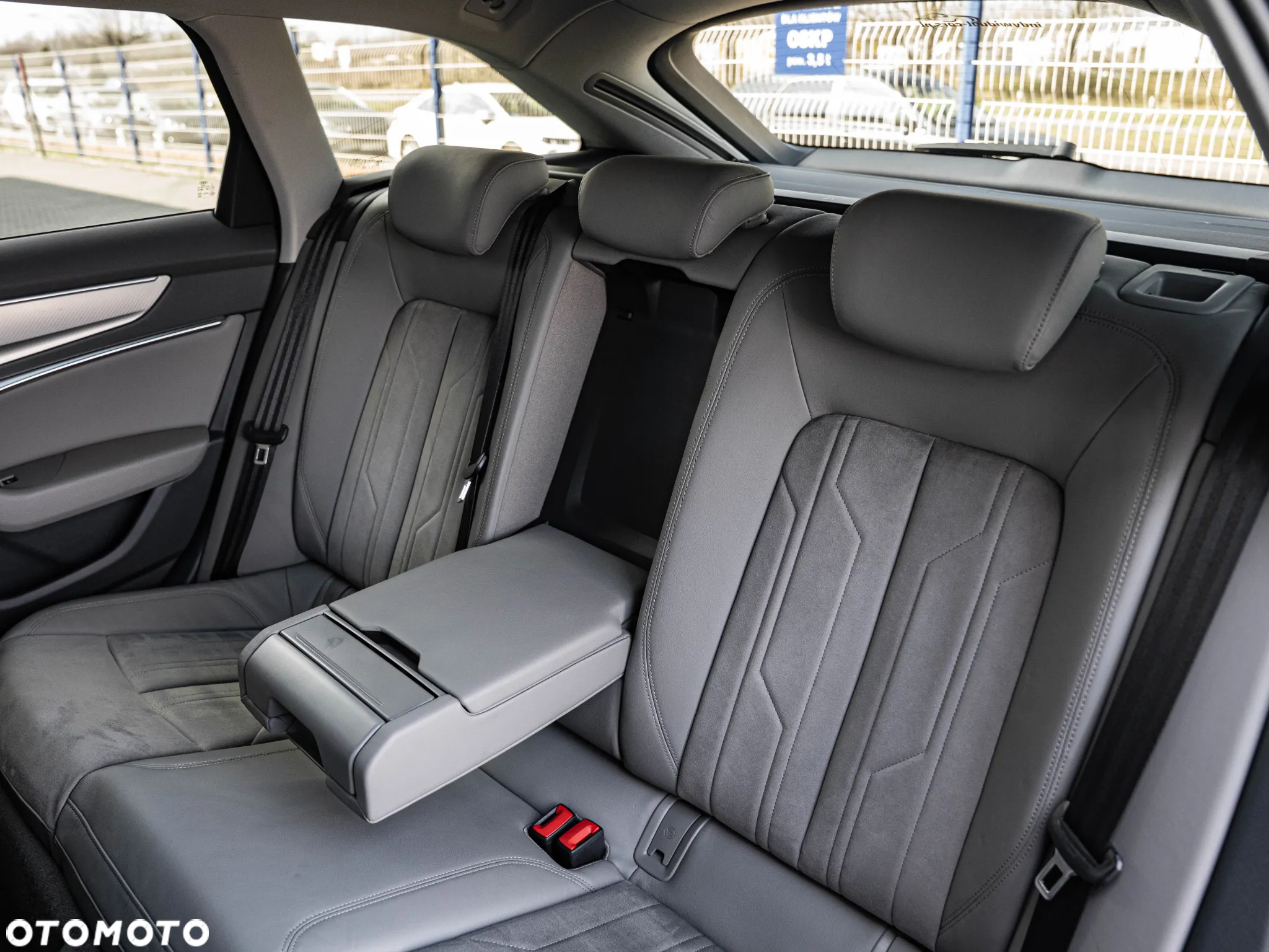 Audi A6 Avant 40 TDI quattro S tronic sport - 29