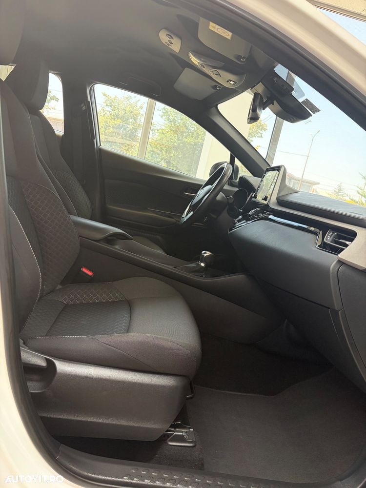Toyota C-HR Business-Edition - 12