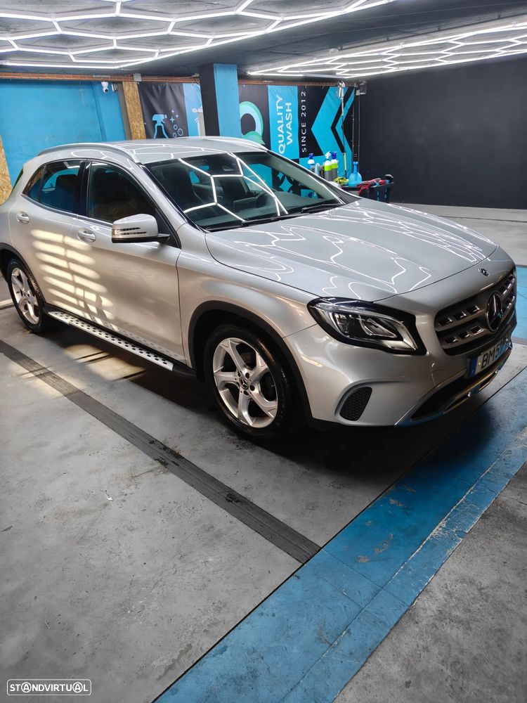 Mercedes-Benz GLA 180 - 2