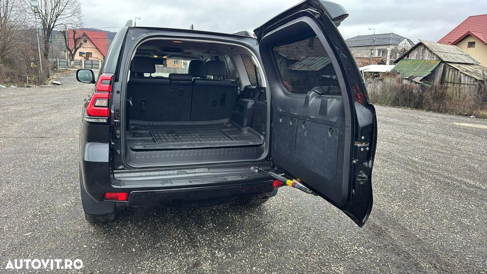 Toyota Land Cruiser 2.8l D-4D 204 CP A/T 7 locuri Luxury AVS - 8