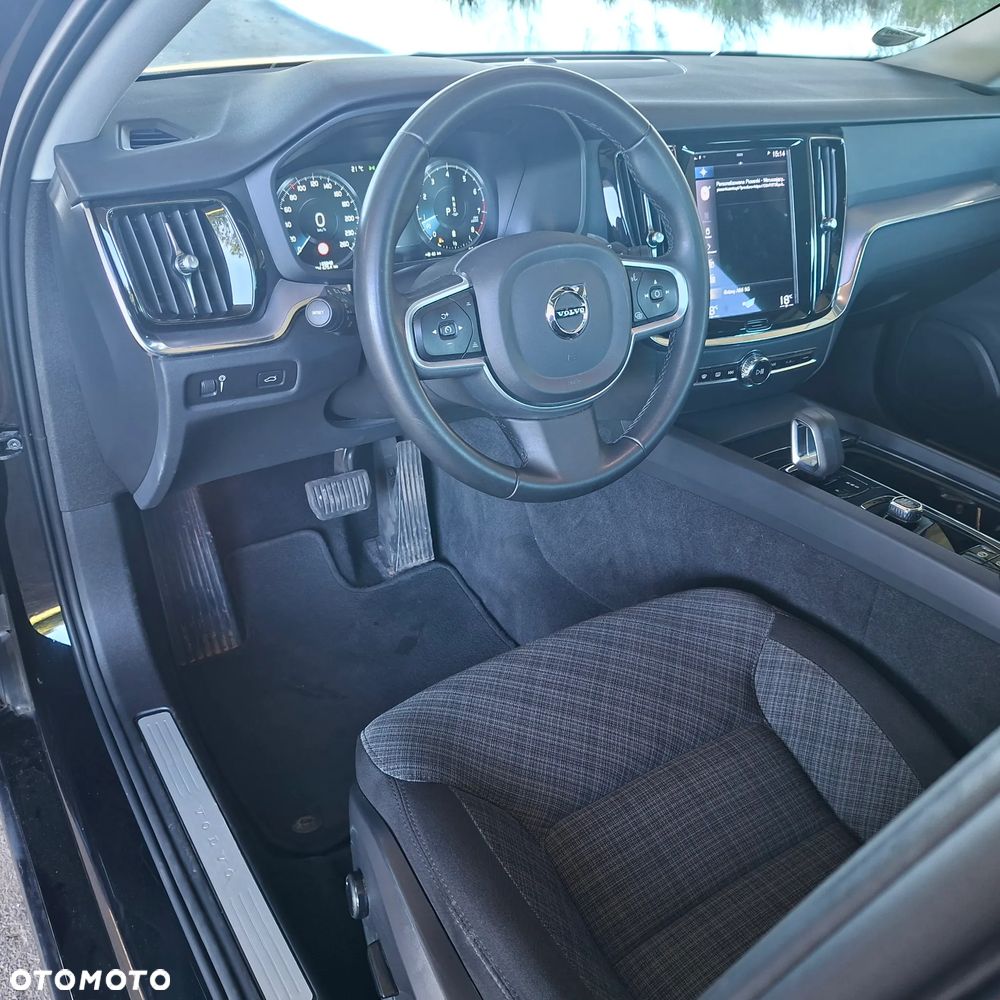 Volvo V60 B3 B Geartronic RDesign - 16