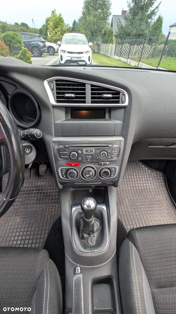 Citroën C4 HDi 90 Selection - 15