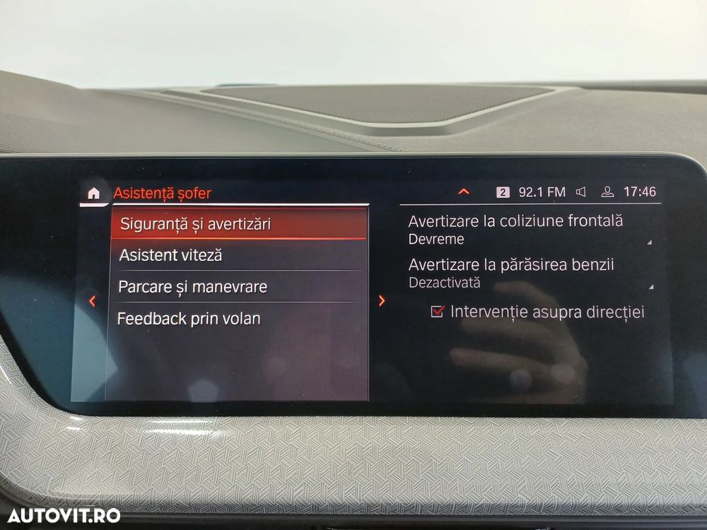 BMW Seria 1 118i Aut. Luxury Line - 24