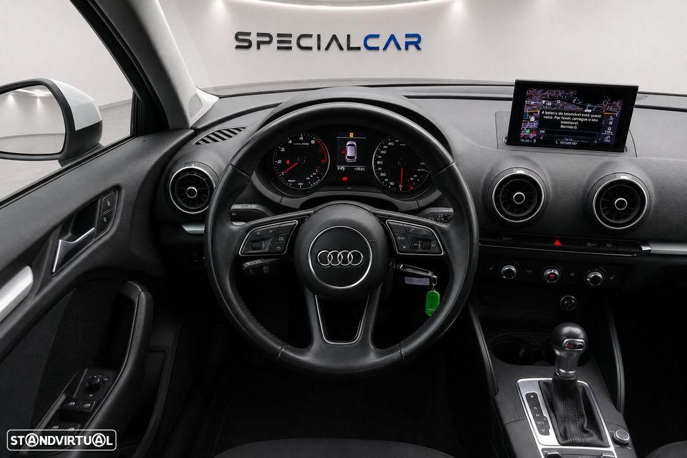 Audi A3 Sportback - 11