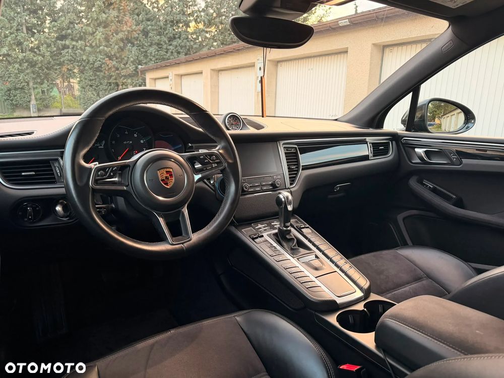 Porsche Macan GTS PDK - 12