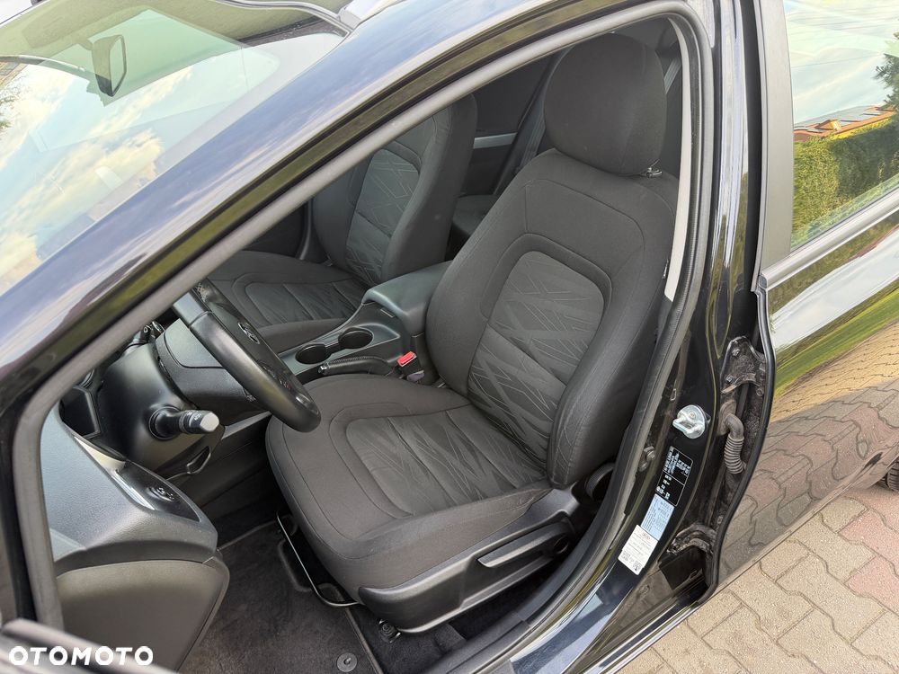 Kia Ceed 1.6 GDI ISG Platinum Edition - 21