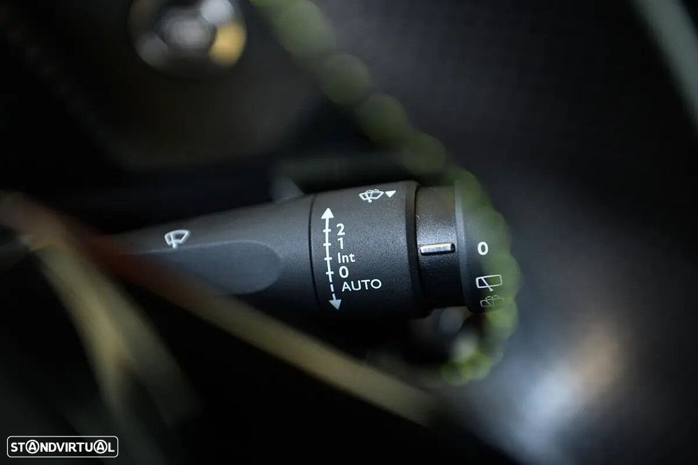 Peugeot e-2008 50 kWh GT Pack - 37