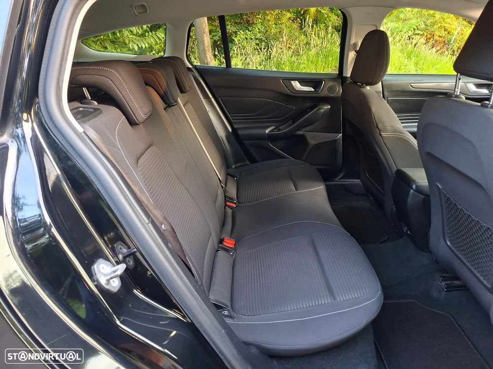 Ford Focus SW 1.5 TDCi EcoBlue Titanium - 18