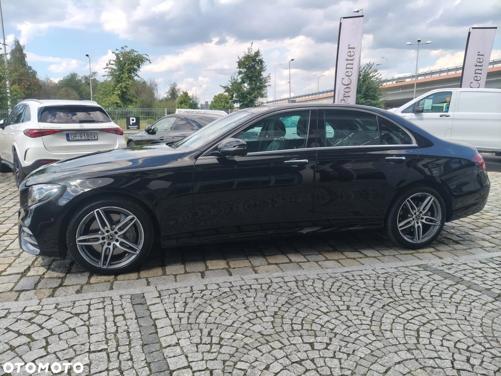 Mercedes-Benz Klasa E 400 d 4-Matic 9G-TRONIC - 7