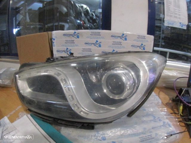 Farol Far1687 HYUNDAI  I40 BREAK FASE 1 2012 1.7CRDI 115CV 5P CINZA ESQ H7 + H7 ORIGINAL - 1