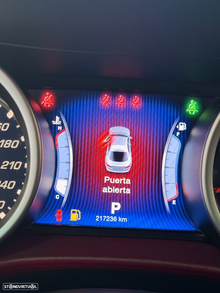 Maserati Ghibli GranSport - 21