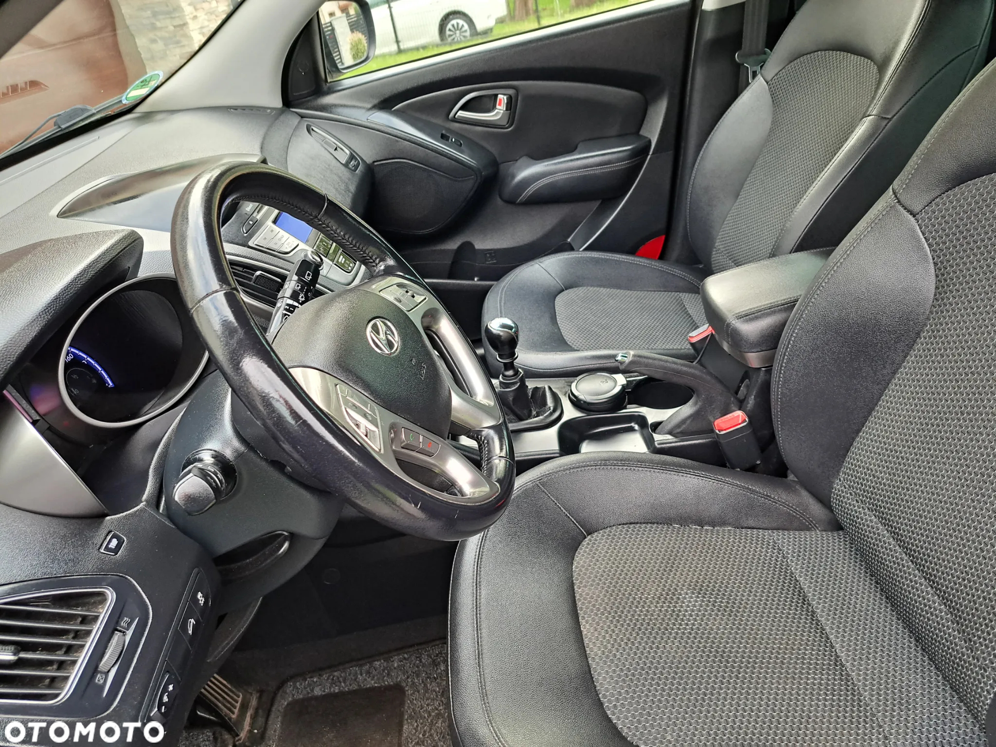 Hyundai ix35 1.6 2WD blue Comfort - 24