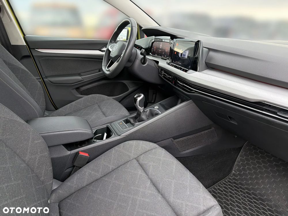 Volkswagen Golf 1.0 TSI Life - 18