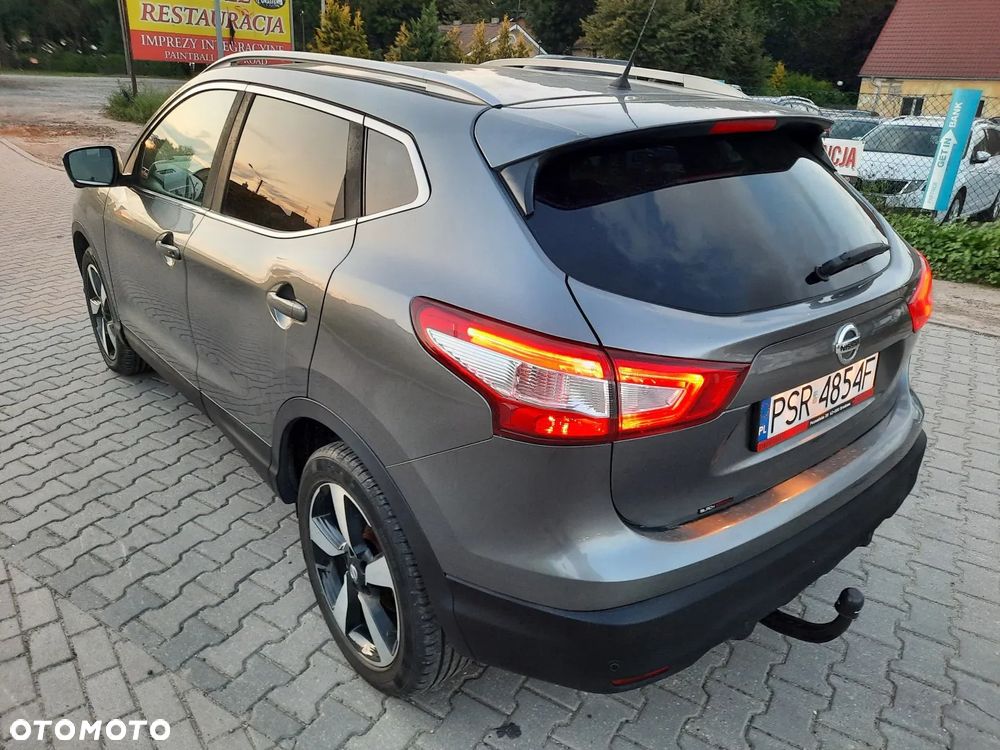 Nissan Qashqai 1.2 DIG-T Xtronic TEKNA - 10