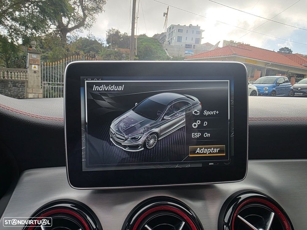 Mercedes-Benz CLA 45 AMG 4Matic 7G-DCT - 21