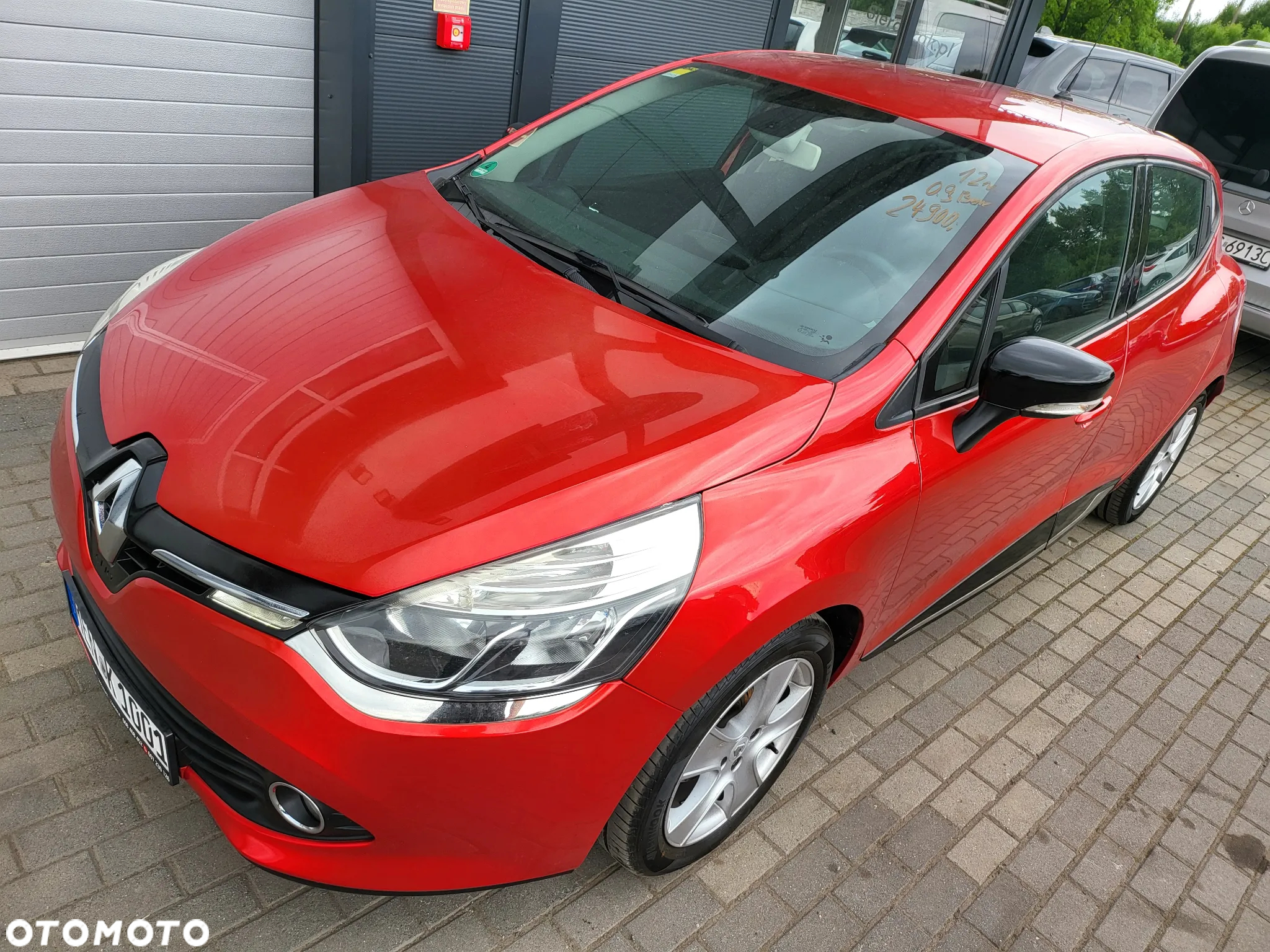 Renault Clio TCe 90 Limited - 17