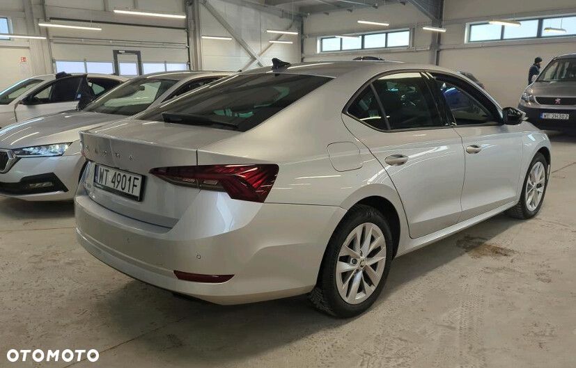 Skoda Octavia - 2