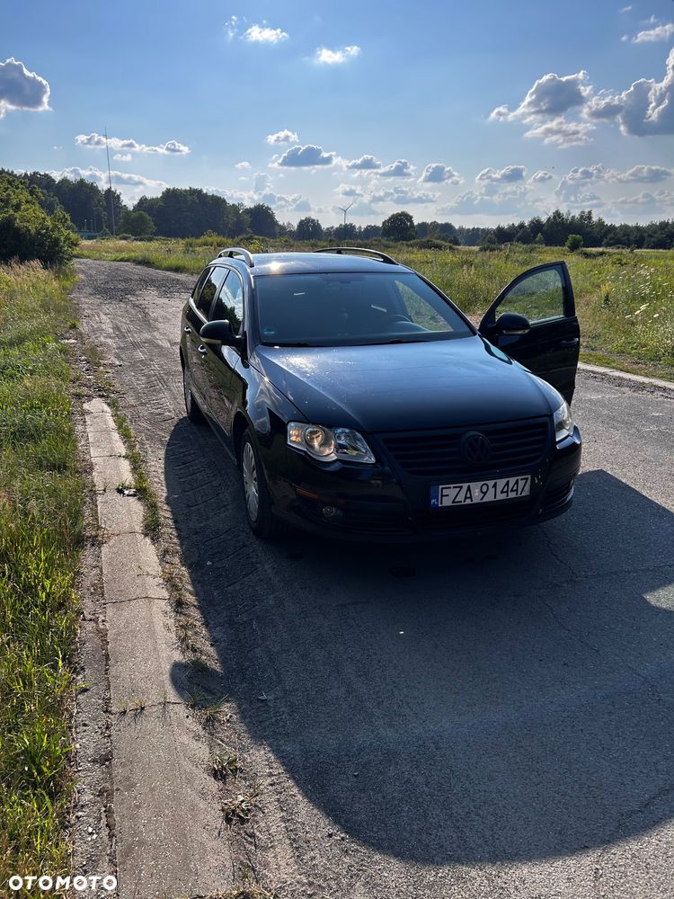 Volkswagen Passat 1.9 TDI Comfortline - 5