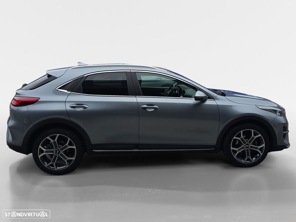 Kia XCeed 1.6 CRDi MHEV Drive - 6