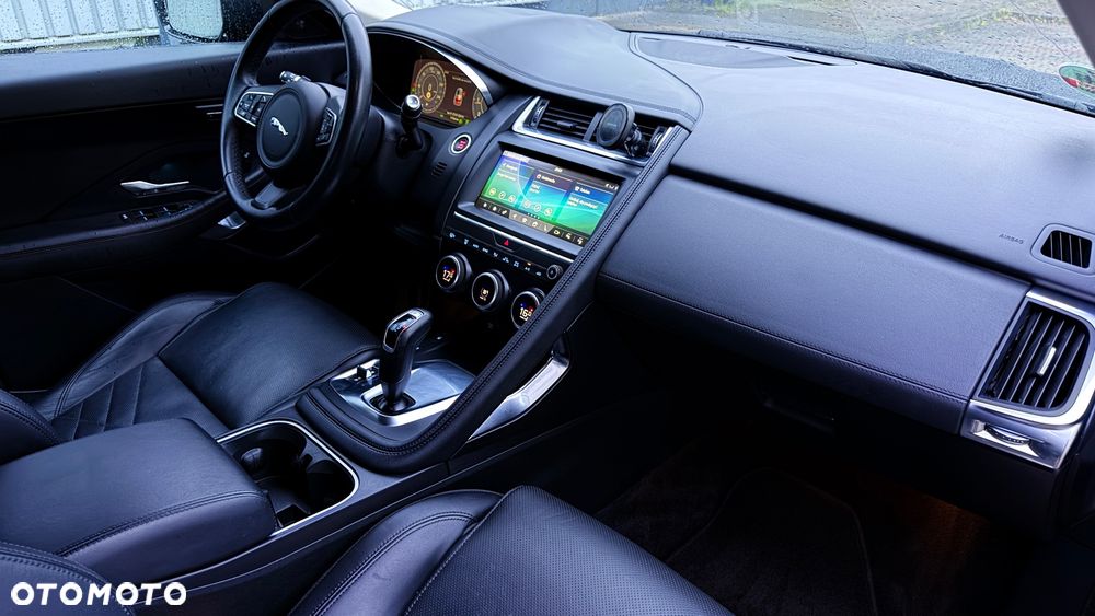 Jaguar E-Pace D240 AWD SE - 7