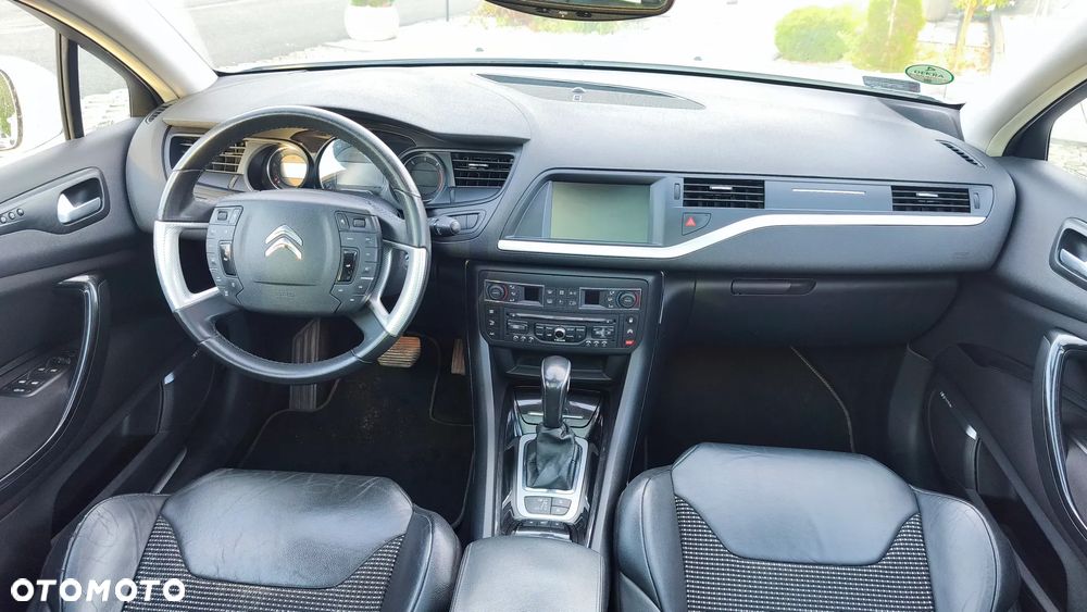 Citroën C5 3.0 HDi V6 Exclusive - 11