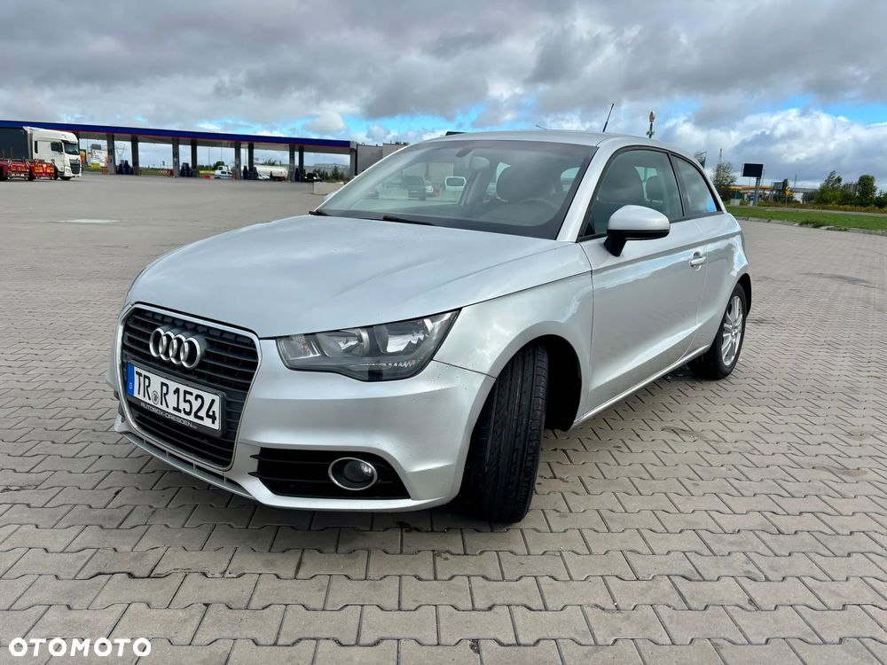 Audi A1 3-drzwiowe 1.4 TFSI admired - 4