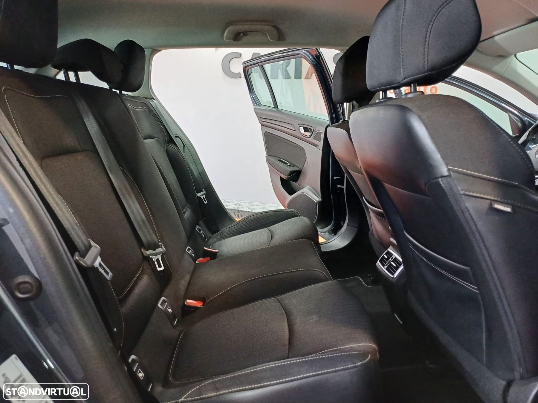 Renault Mégane 1.5 Blue dCi Limited - 12
